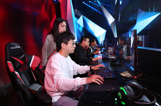 在防守注意 在防守注意